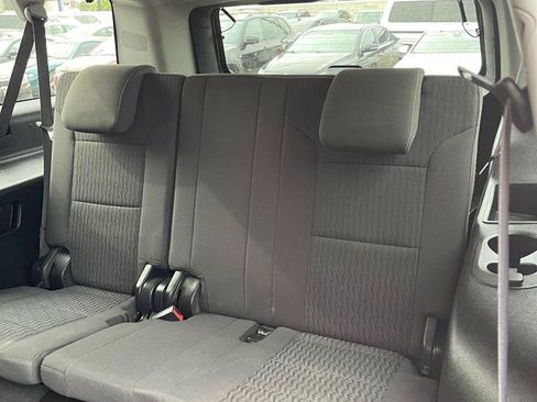 Used 2019 GMC Yukon XL SLE AWD/4WD image 8