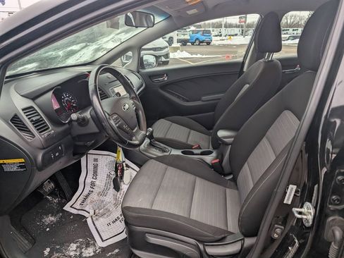 Used 2015 Kia Forte EX w/ UVO Package W/17" Alloys image 13