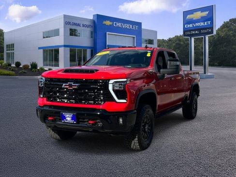 Certified 2025 Chevrolet Silverado 2500 ZR2 w/ Technology Package AWD/4WD image 1