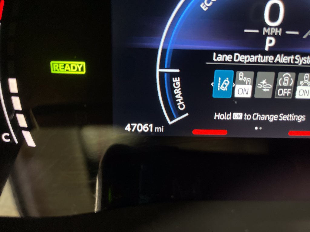 Used 2025 Toyota Camry LE FWD image 19