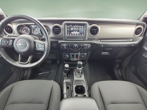 Used 2021 Jeep Wrangler Sport AWD/4WD image 15