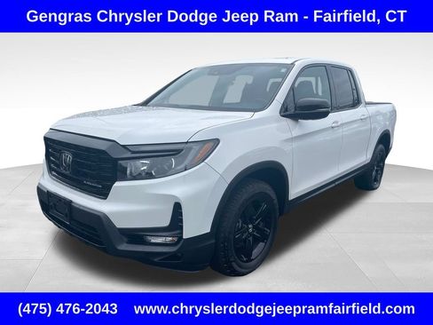 Used 2023 Honda Ridgeline Black Edition image 3