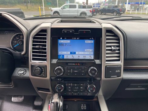 Used 2016 Ford F150 Lariat w/ Equipment Group 501A Mid AWD/4WD image 40
