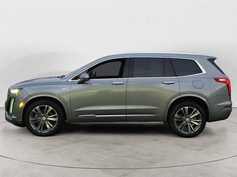 Certified 2024 Cadillac XT6 Premium Luxury image 2
