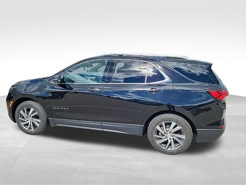 Used 2023 Chevrolet Equinox Premier AWD/4WD image 10