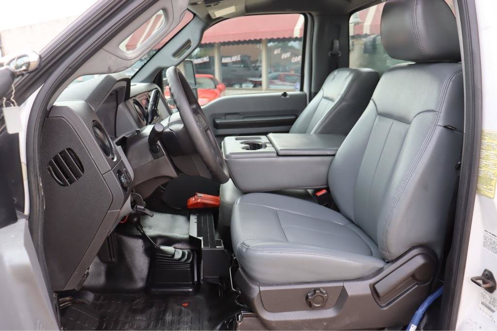 Used 2012 Ford F550 4x4 Regular Cab Super Duty w/ Payload Upgrade Pkg image 14