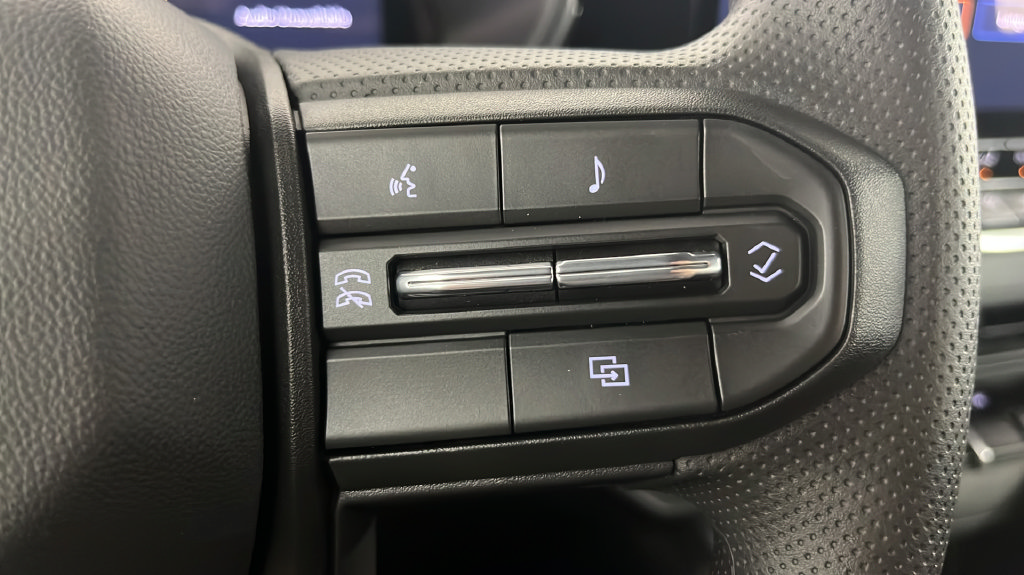 New 2026 Chevrolet Colorado Trail Boss AWD/4WD image 23
