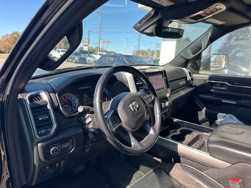 Used 2022 RAM 1500 Laramie w/ Sport Appearance Package image 4