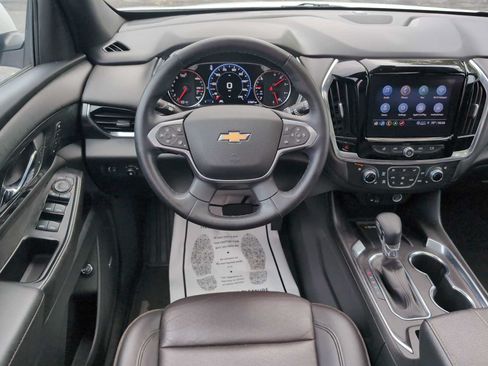 Used 2023 Chevrolet Traverse High Country FWD image 10