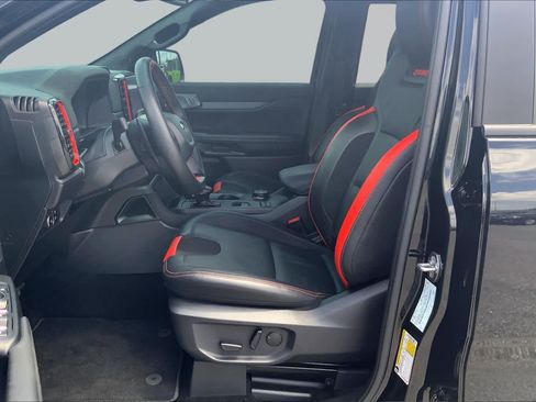 Used 2025 Ford Ranger Raptor AWD/4WD image 8