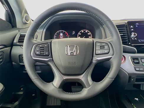 New 2026 Honda Ridgeline RTL image 18