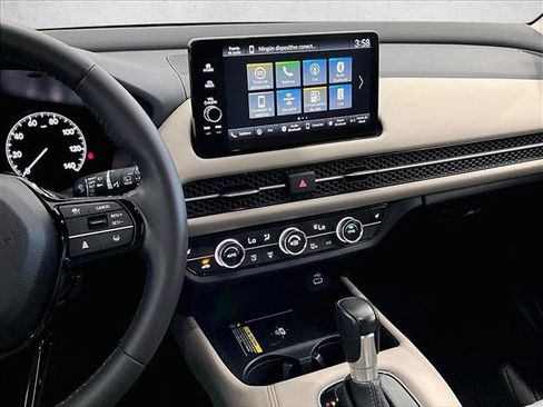 Used 2024 Honda HR-V EX-L image 8