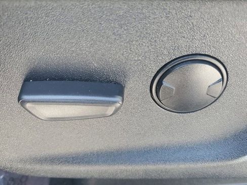 Certified 2024 Ford F150 XLT w/ Mobile Office Package image 18