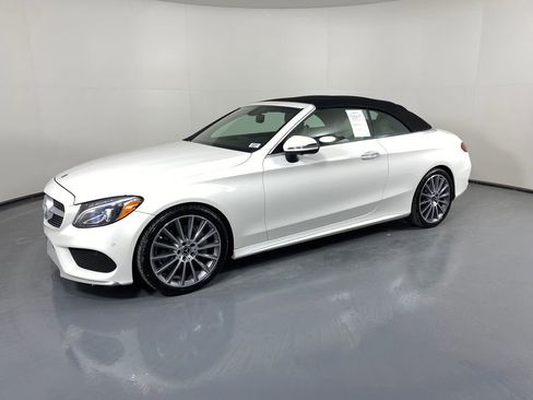 Used 2018 Mercedes-Benz C 300 Cabriolet image 5