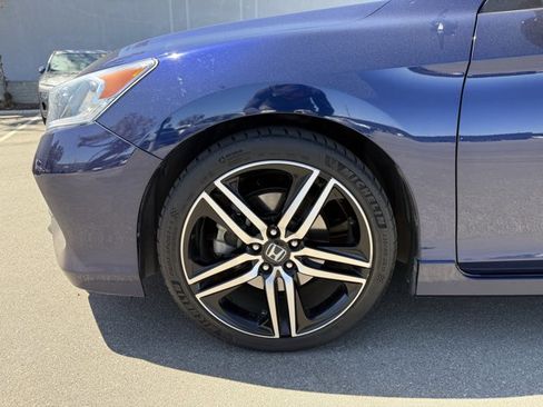 Used 2016 Honda Accord Sport image 19