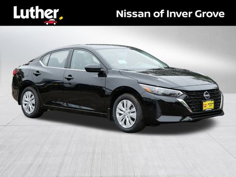 New 2025 Nissan Sentra S image 1