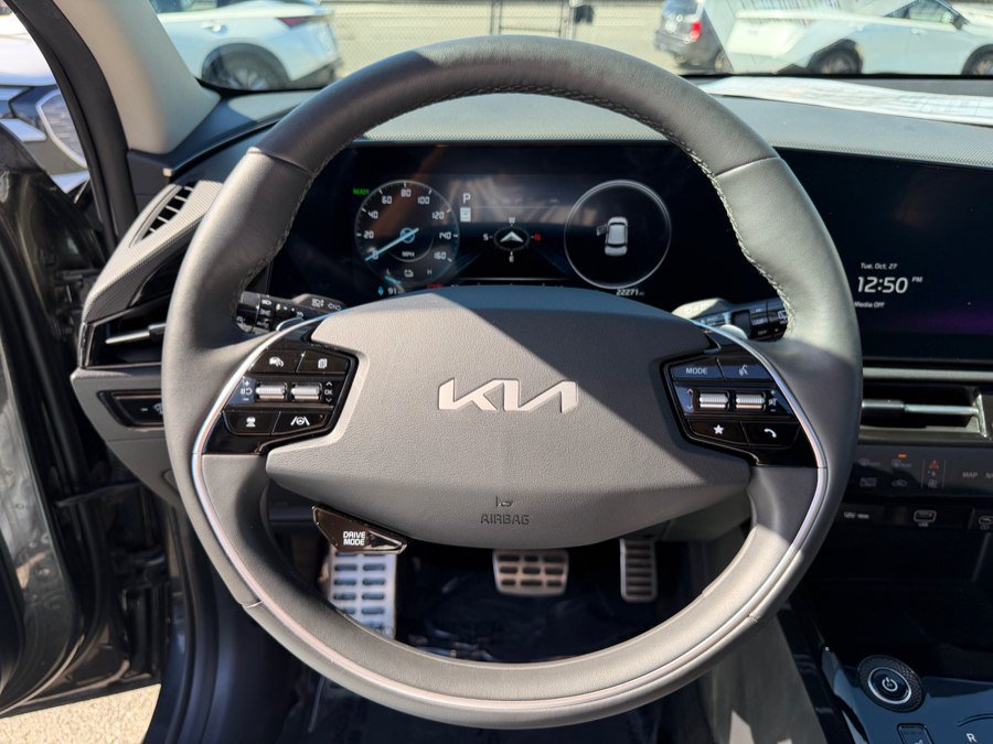 Used 2024 Kia Niro Wave FWD image 14