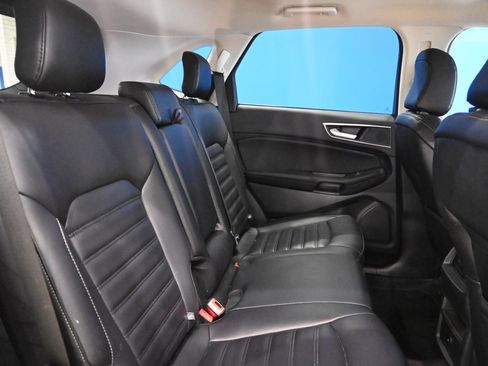 Certified 2024 Ford Edge SEL image 12