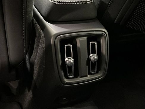 Certified 2023 Volvo XC40 Recharge Plus w/ Protection Package Premier AWD/4WD image 27
