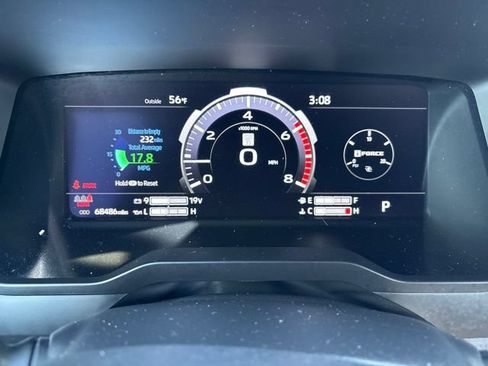 Used 2024 Toyota Tundra Platinum AWD/4WD image 13