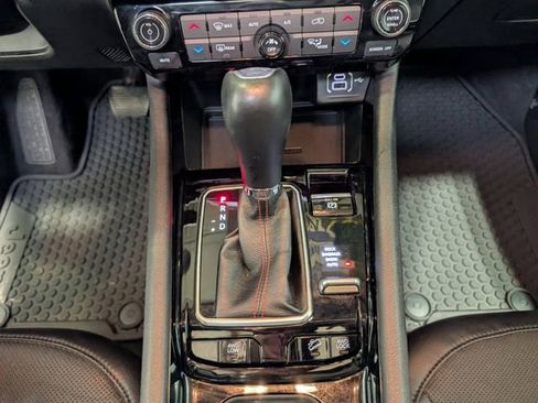 Used 2022 Jeep Compass Trailhawk w/ Trailhawk Elite Group image 25