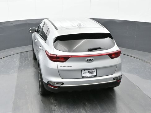 Used 2020 Kia Sportage LX image 34