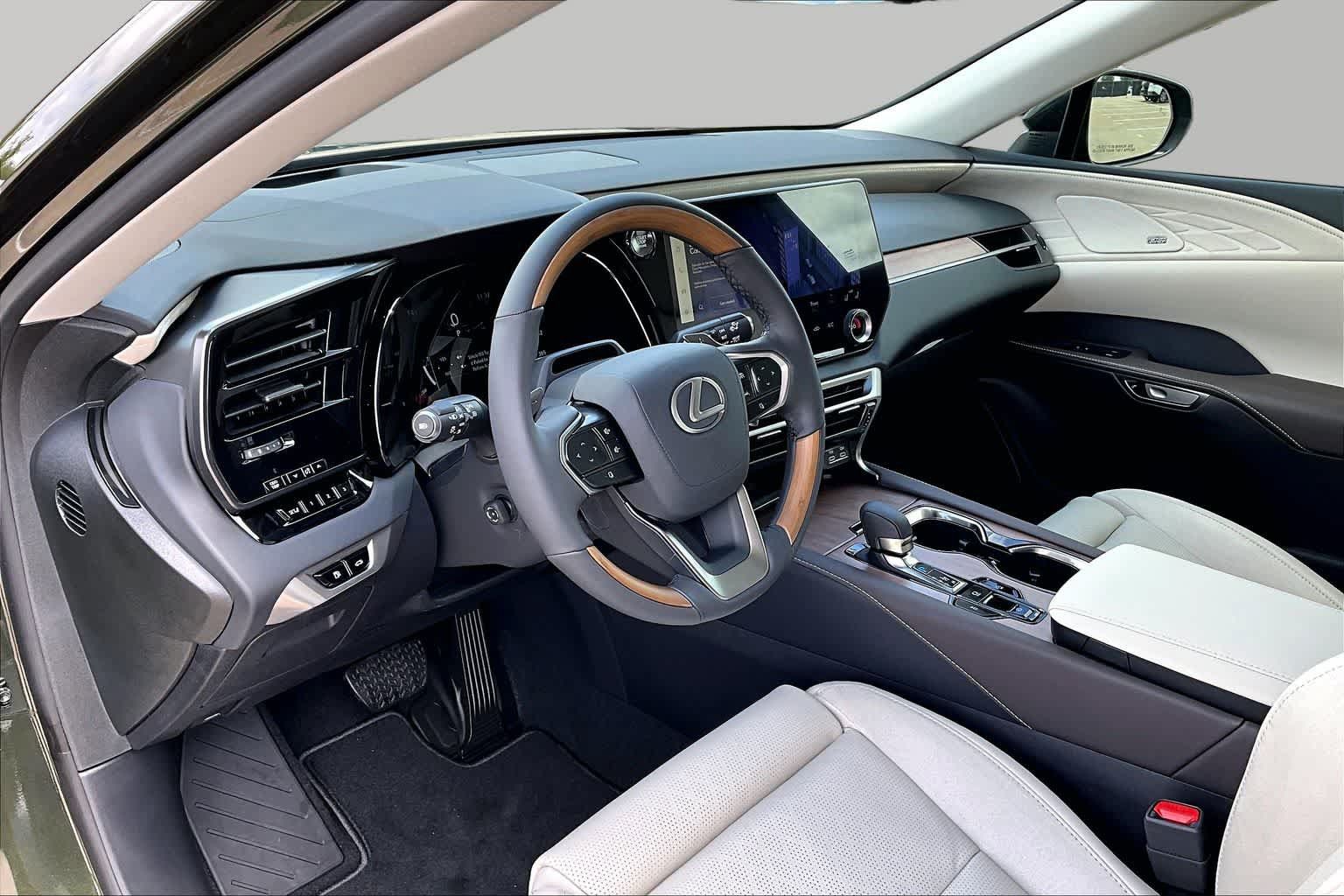 New 2026 Lexus RX 350 FWD w/ Convenience Package image 8