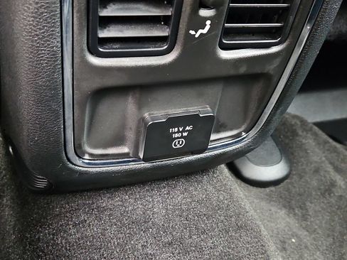 Used 2022 Jeep Grand Cherokee Laredo X AWD/4WD image 22