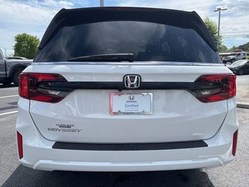 Used 2026 Honda Odyssey EX-L image 7