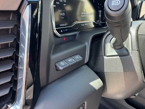 Used 2025 GMC Sierra 2500 Denali w/ Denali Reserve Package AWD/4WD image 14