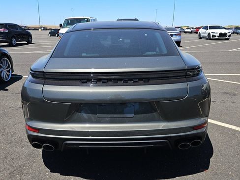 Used 2024 Porsche Panamera RWD image 5