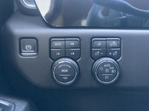 Certified 2026 Chevrolet Silverado 1500 LT Trail Boss w/ Safety Package AWD/4WD image 16