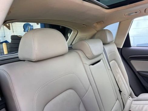 Used 2015 Audi Q5 2.0T Premium Plus w/ Technology Package AWD/4WD image 29