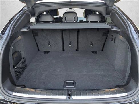 Used 2025 BMW X4 xDrive30i w/ Premium Package image 6