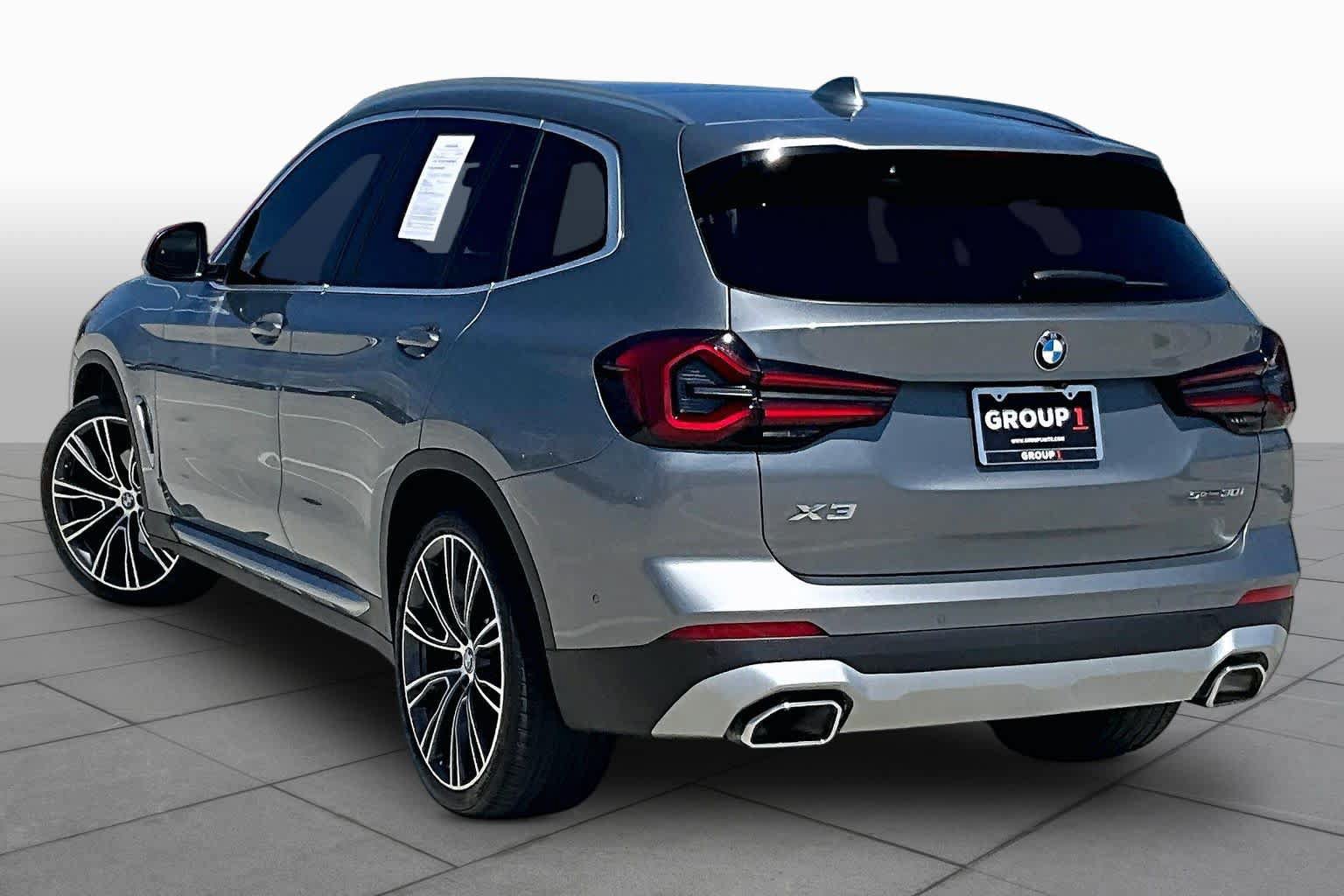 Used 2024 BMW X3 sDrive30i w/ Convenience Package RWD image 11