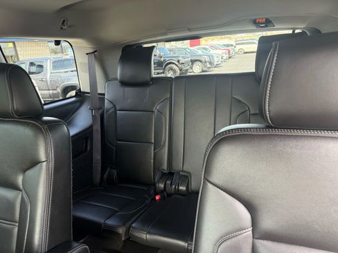 Used 2017 GMC Yukon Denali w/ Enhanced Security Package image 23