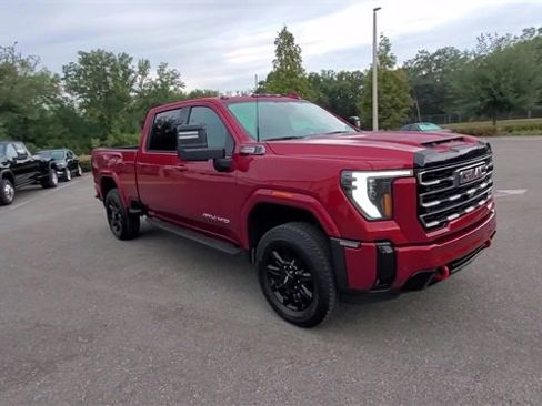 Used 2025 GMC Sierra 2500 AT4 w/ AT4 Premium Plus Package image 2