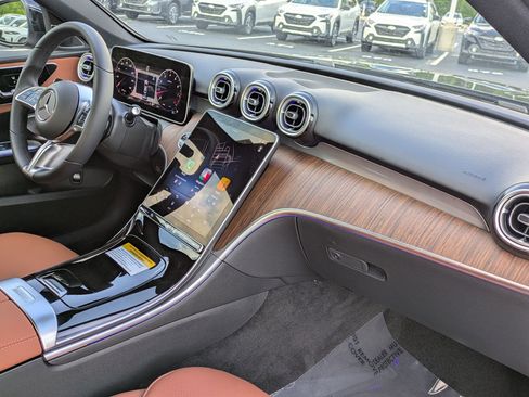 New 2025 Mercedes-Benz C 300 4MATIC Sedan image 33