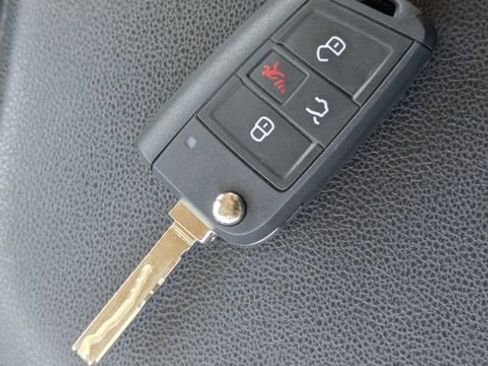Used 2019 Volkswagen Jetta S w/ Driver Assistance Package FWD image 30