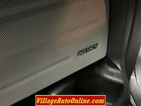 Used 2014 Ford F150 FX4 w/ Equipment Group 402A Luxury image 33