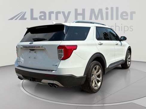 Used 2020 Ford Explorer Platinum w/ Premium Technology Package AWD/4WD image 5