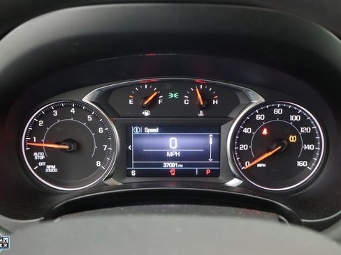 Used 2024 GMC Terrain SLE image 15