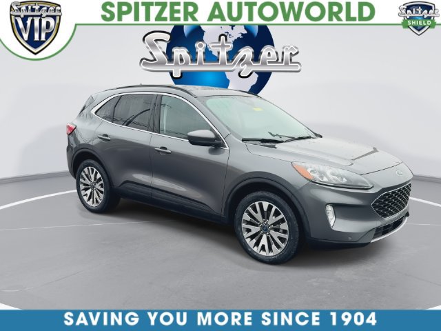 Used 2022 Ford Escape Titanium w/ Class II Trailer Tow Package AWD/4WD image 2