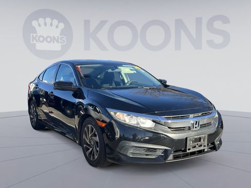 Used 2017 Honda Civic EX image 5