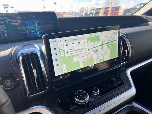 New 2026 Ford Expedition Platinum w/ Stealth Appearance Package image 28