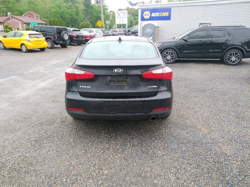 Used 2014 Kia Forte EX FWD image 5