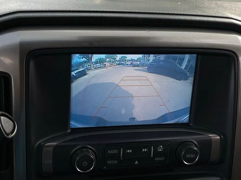 Used 2018 Chevrolet Silverado 2500 High Country image 18