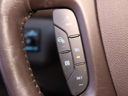 Used 2016 Buick Enclave Premium image 23