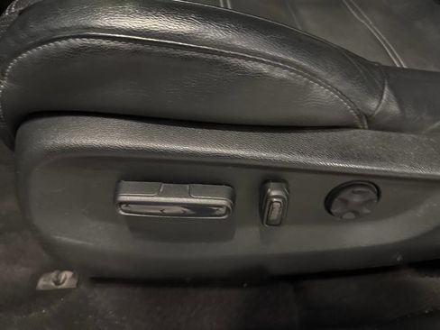 Used 2017 Honda CR-V Touring image 15