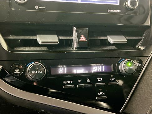 Used 2023 Toyota Camry SE image 26